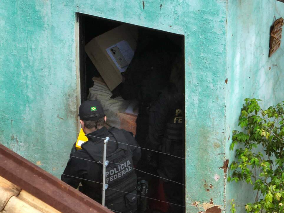 Preso pela FICCO, suspeito de sequestrar filha de Palermo passa por custódia Preso pela FICCO, suspeito de sequestrar filha de Palermo passa por custódia