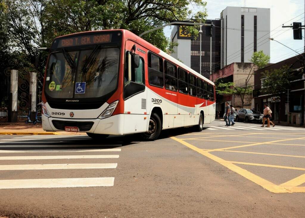 Transporte coletivo soma 6 mortes e 332 acidentes neste ano em Campo Grande Transporte coletivo soma 6 mortes e 332 acidentes neste ano em Campo Grande