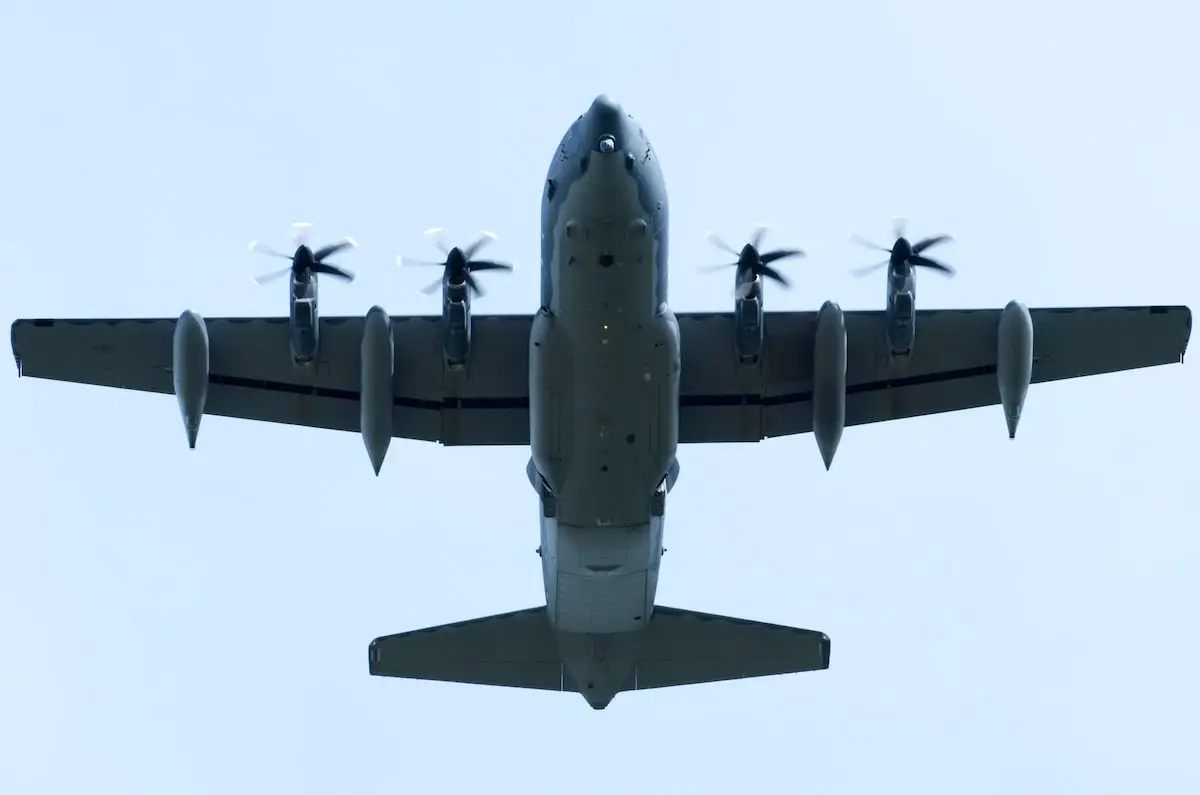 Aeronave HC-130J, da Força Aérea dos Estados Unidos (USAF), está na Base Aérea de Campo Grande Aeronave HC-130J, da Força Aérea dos Estados Unidos (USAF), está na Base Aérea de Campo Grande