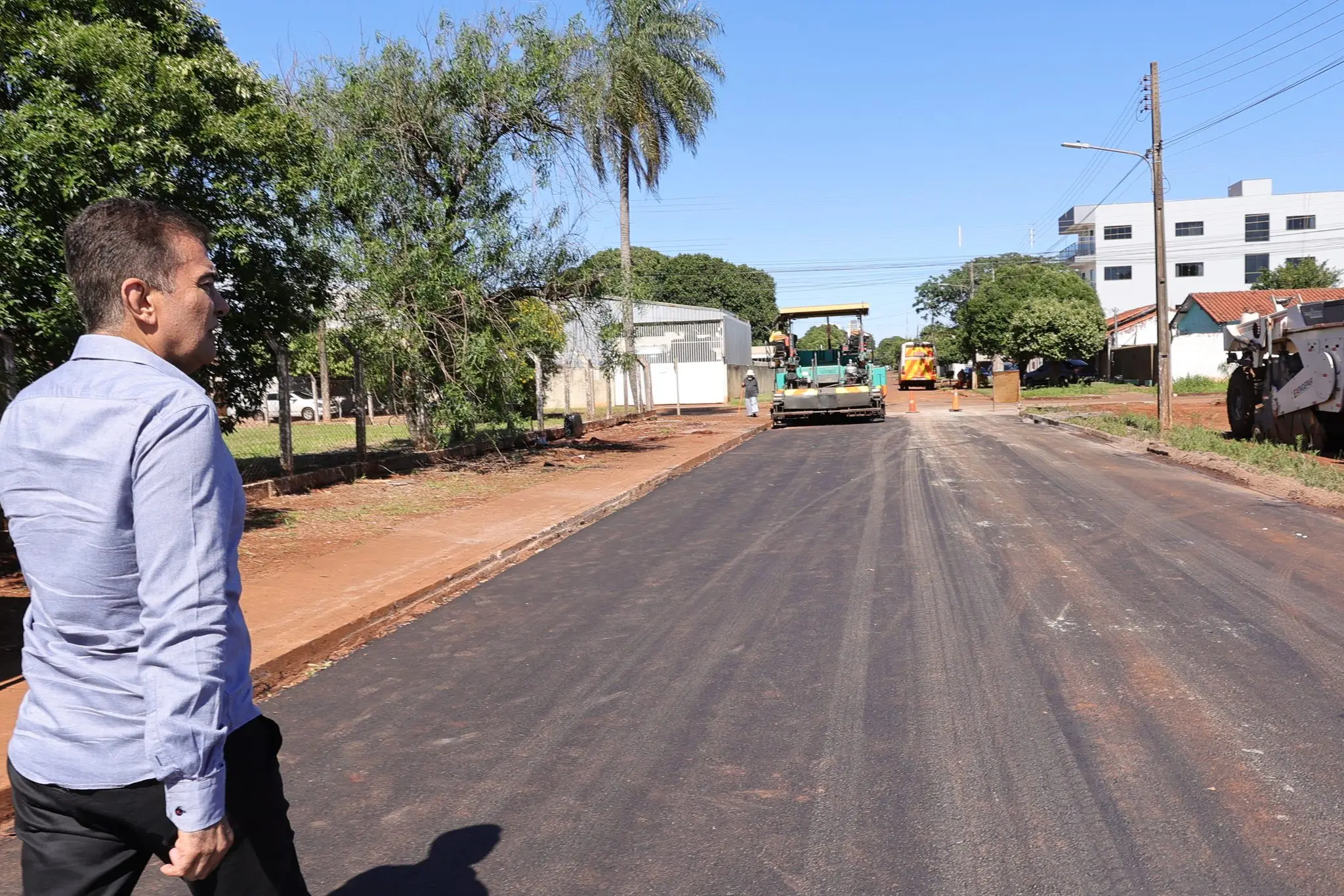 Prefeitura acelera recapeamento em Dourados com obras no fim de semana