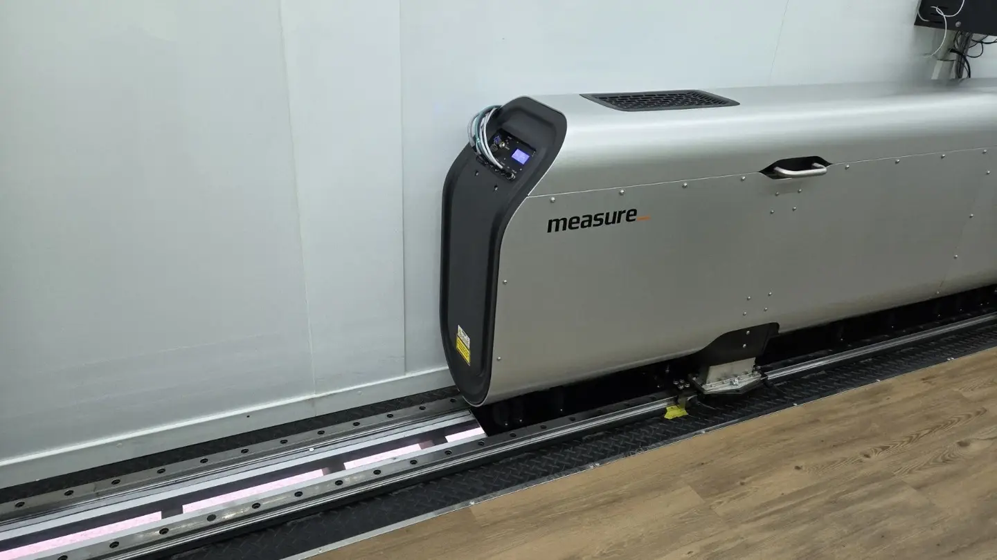 Caminhão com laser e inteligência artificial fará 'raio-x' do asfalto na BR-163 Caminhão com laser e inteligência artificial fará 'raio-x' do asfalto na BR-163